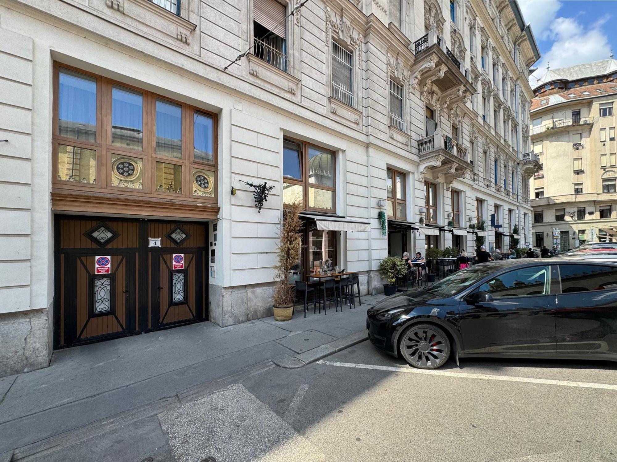 Central Cozy & Dream Home Next To The Famous Synagogue — Photos 2