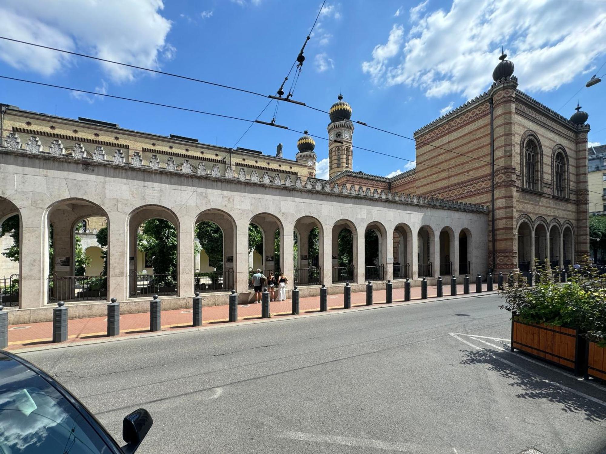 Central Cozy & Dream Home Next To The Famous Synagogue — Photos 1